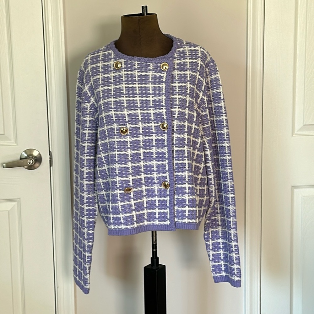 New without tag Ann Taylor women’s  sweater -  cardigan size XL